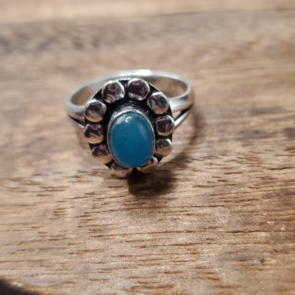 Size 7 R221‎ - Picture 2 of 3